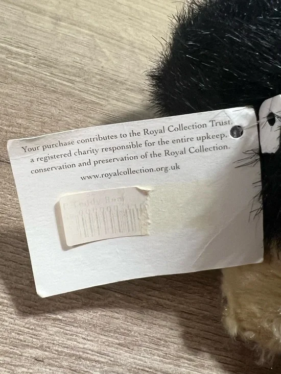 Buckingham Palace Royal Guard Plush Teddy Bear The Royal Collection - Picture 6 of 11